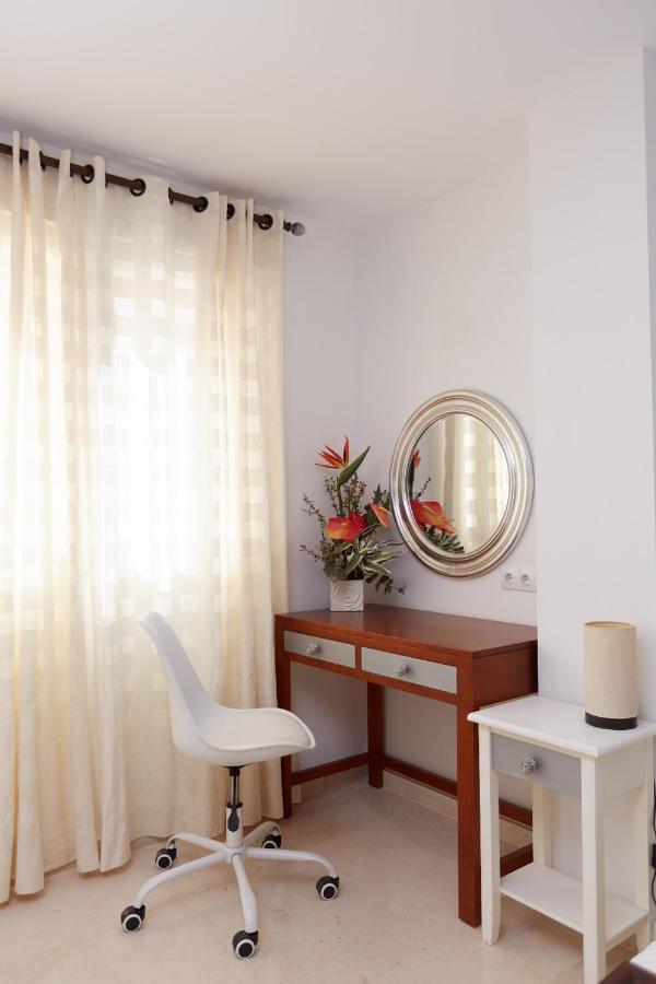 Apartamentos Anfiteatro Μπένιντορμ Εξωτερικό φωτογραφία