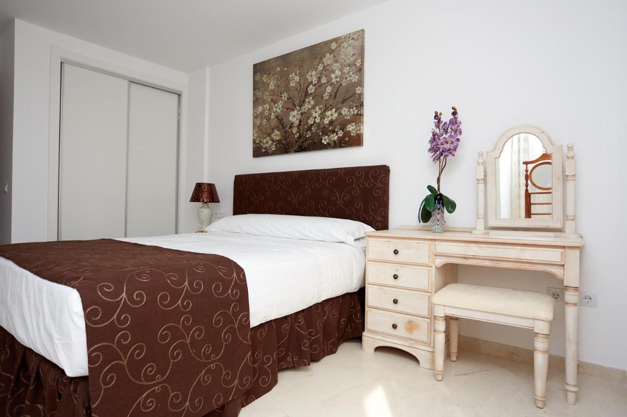 Apartamentos Anfiteatro Μπένιντορμ Εξωτερικό φωτογραφία