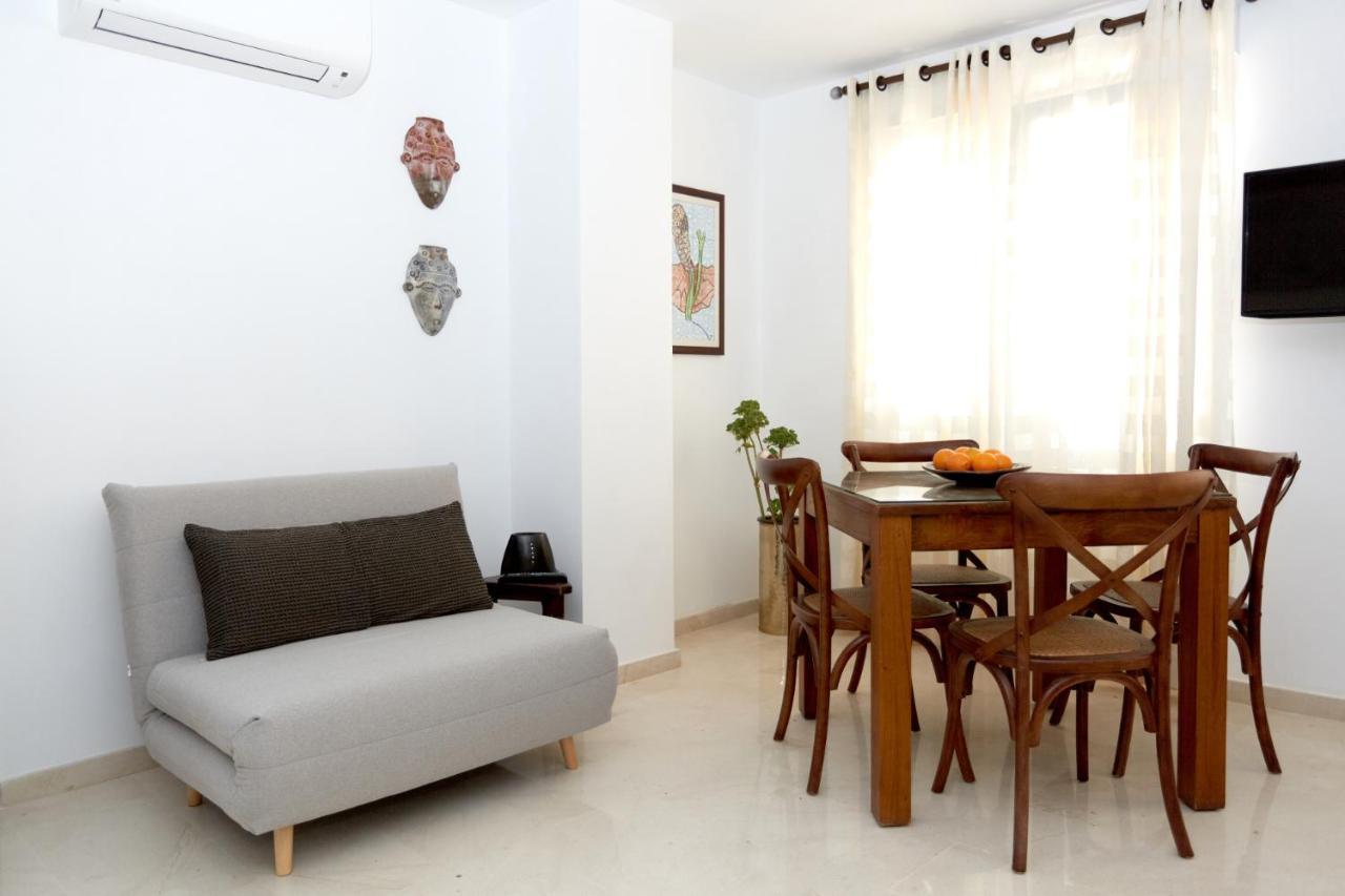 Apartamentos Anfiteatro Μπένιντορμ Εξωτερικό φωτογραφία
